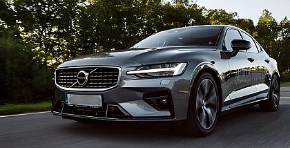 5 Key Reasons to Consider Buying a Discontinued Car Model
