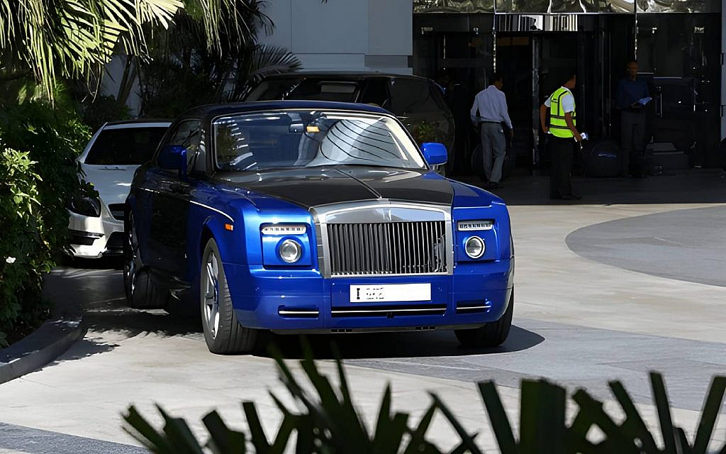 one of the facts about car number plates in the uae is that each emirate has a unique design