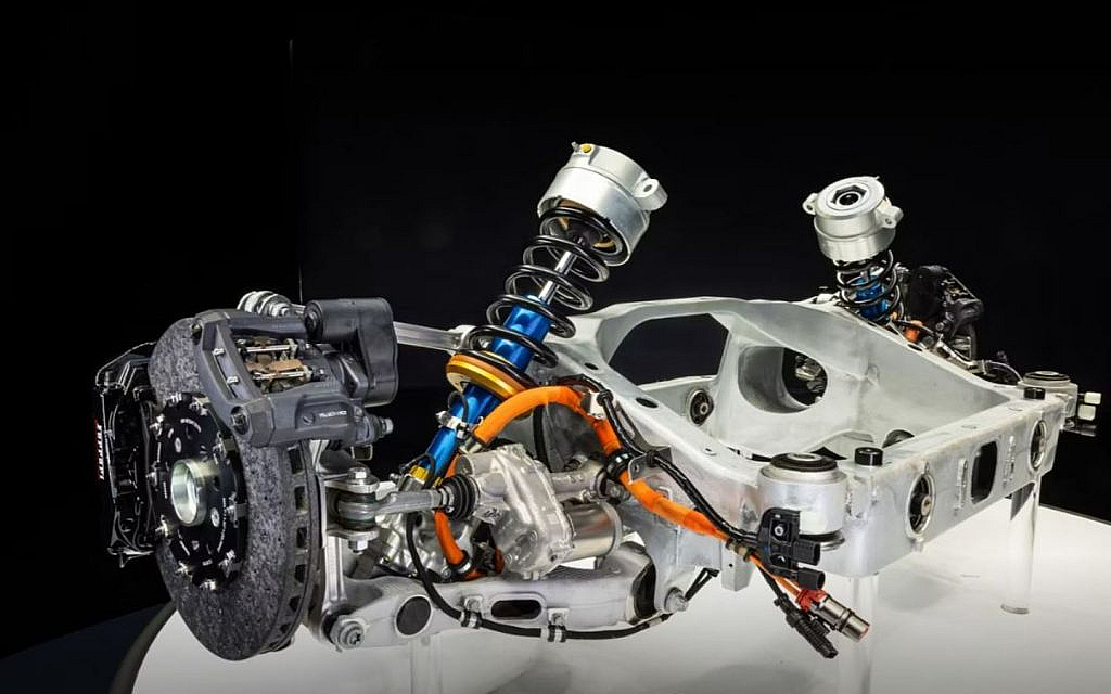 Suspension, axle and wheelbase of Elettrica