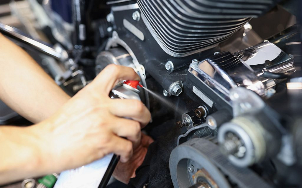 Weak battery can make motorcycle starts and stops immediately