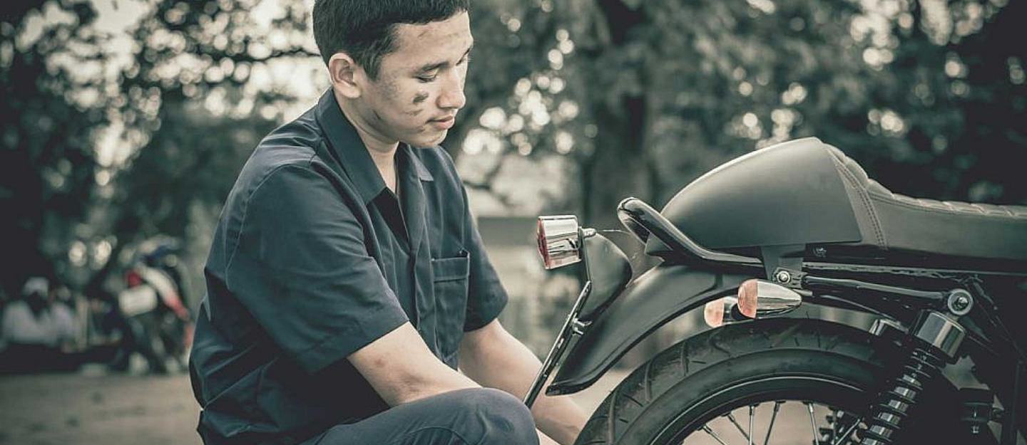 Reasons why motorcycle starts then dies