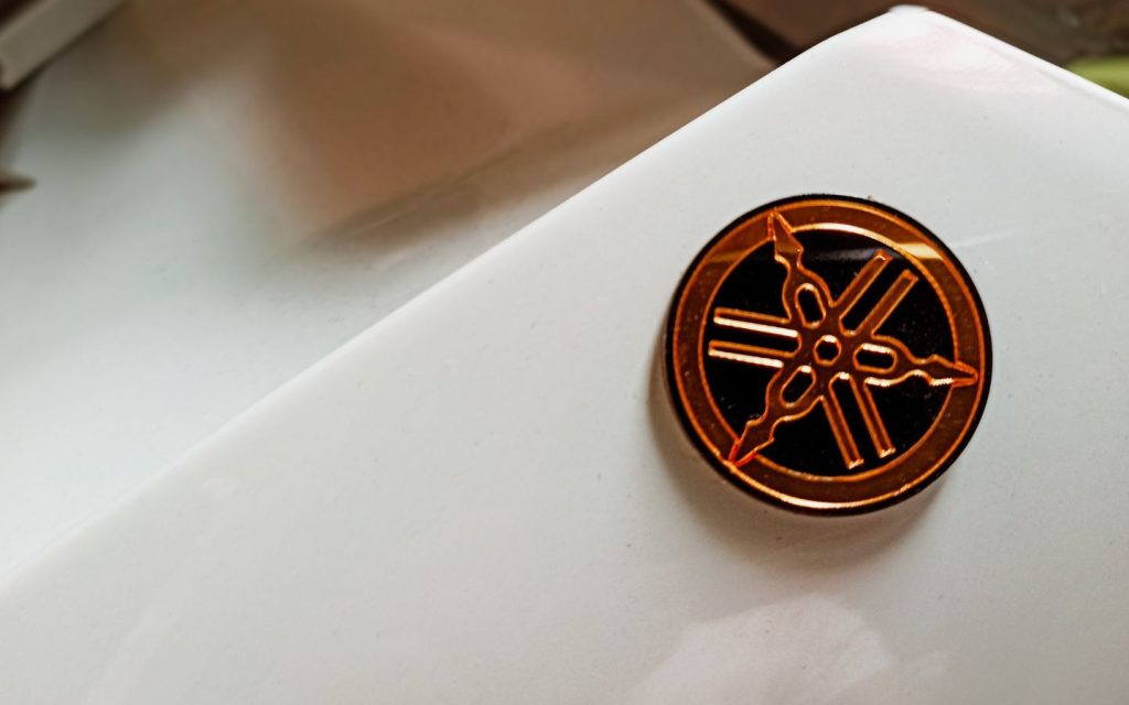 yamaha bike logo