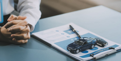 اوراق ومجسم سيارة