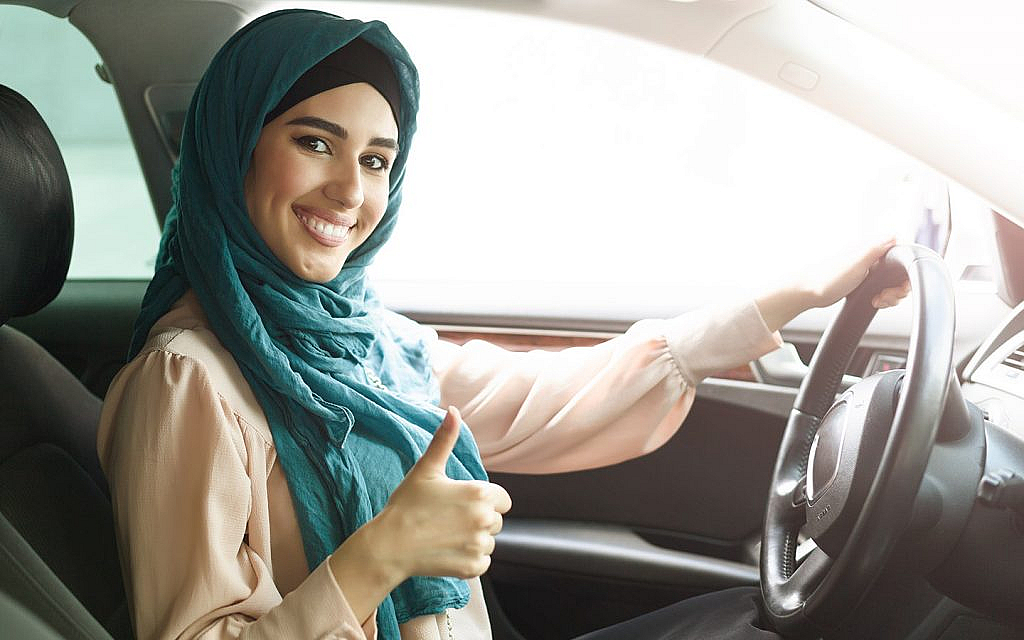 Residents can quickly apply for an international driving permit in Dubai