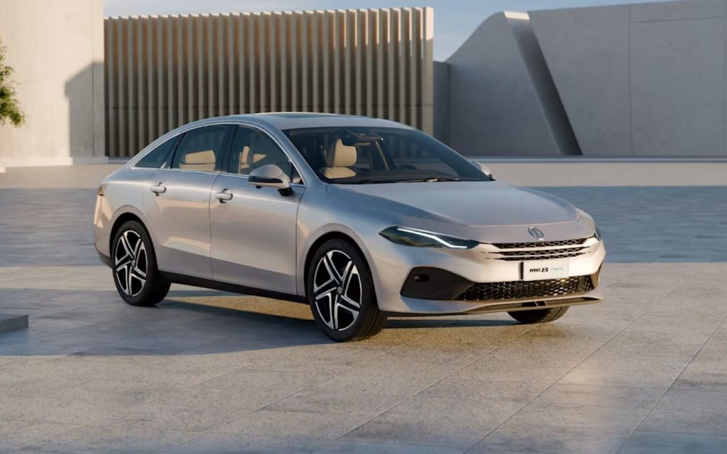 The PHEV sedan MG 8