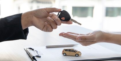 How to Handle Traffic Fines and Speeding Tickets in a Rental Car in the UAE