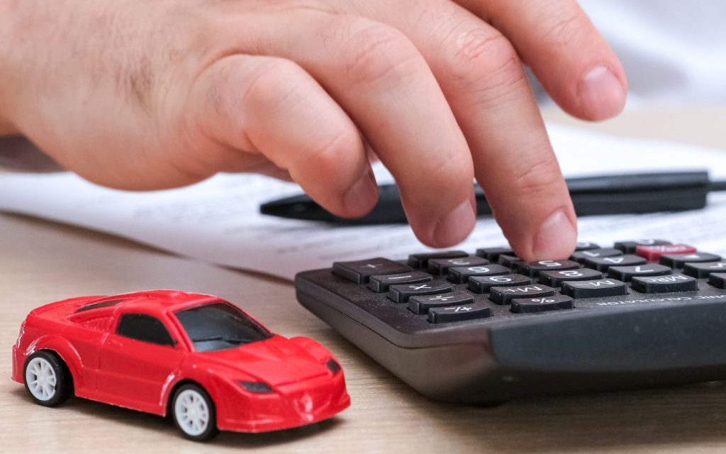 Factors affecting car valuation in the UAE