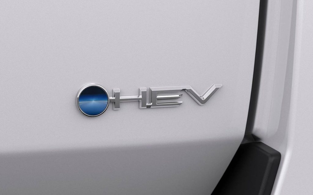 One of the Land Cruiser 2026 versions is also available as a hybrid SUV