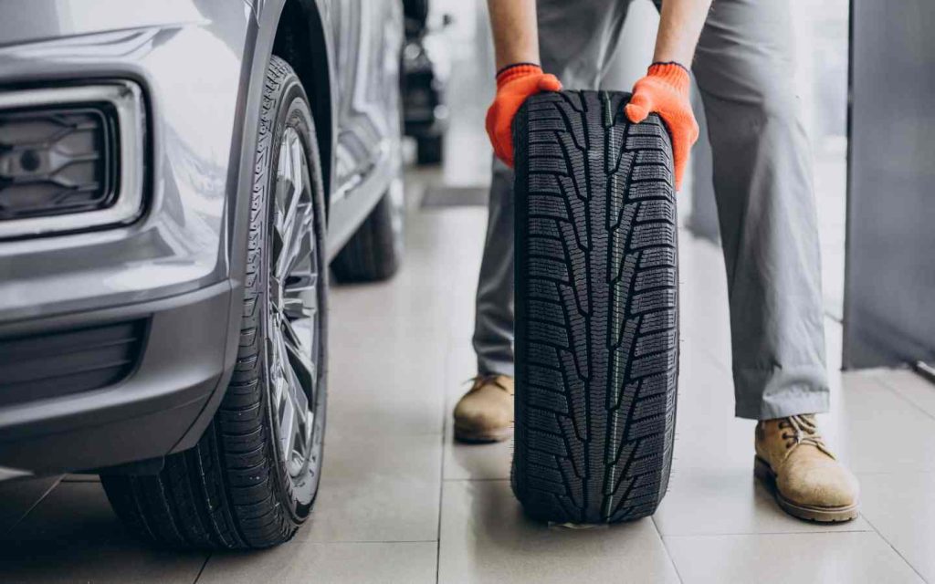 mixing car tyres can effect handling, stability and performance