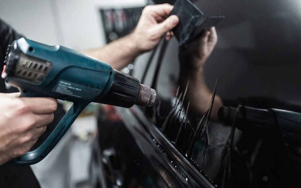 A mechanic doing allowed car modification in the UAE 