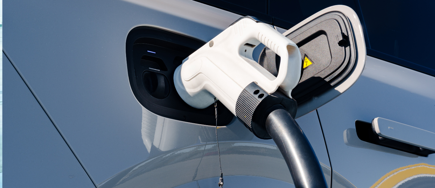 Which is More Fuel-efficient - SUV or Sedan?