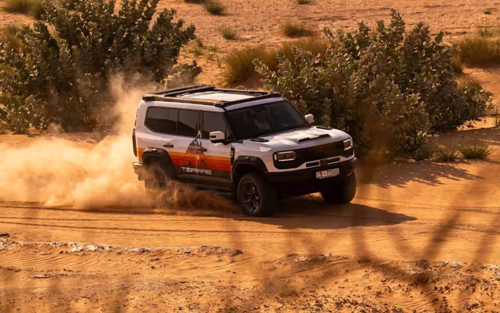 G700 TopFire SUV in the desert